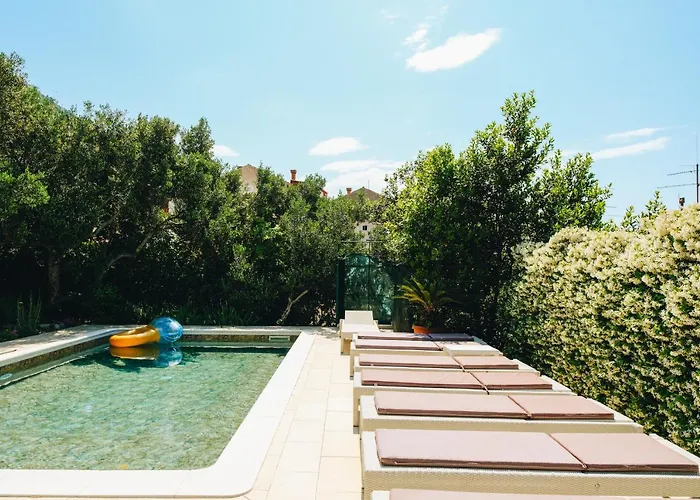 Deluxe Marghareta Appartement *