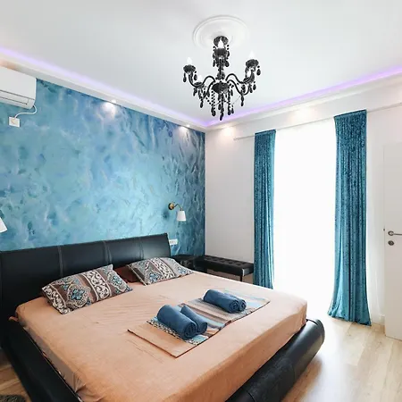 Deluxe Marghareta Apartman *