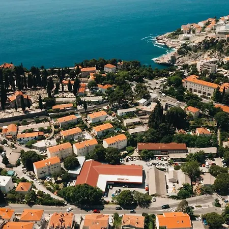 Deluxe Marghareta Ντουμπρόβνικ